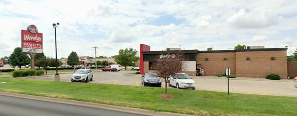 Wendy's Ohio St.: 1940 S Ohio St, Salina, KS 67401